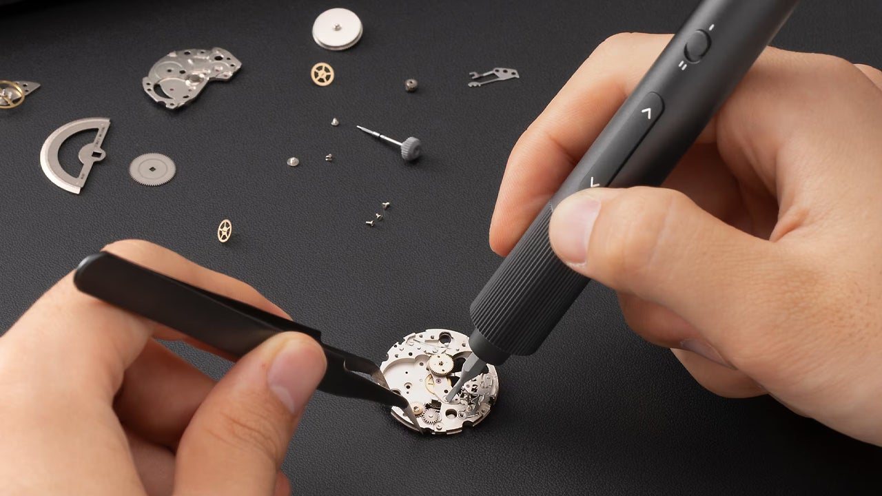 hotoscrewdriver-1755200967547